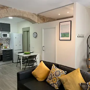 Сasa de vacaciones Casa De Piedra Adaptada En Lescala, L' Escala